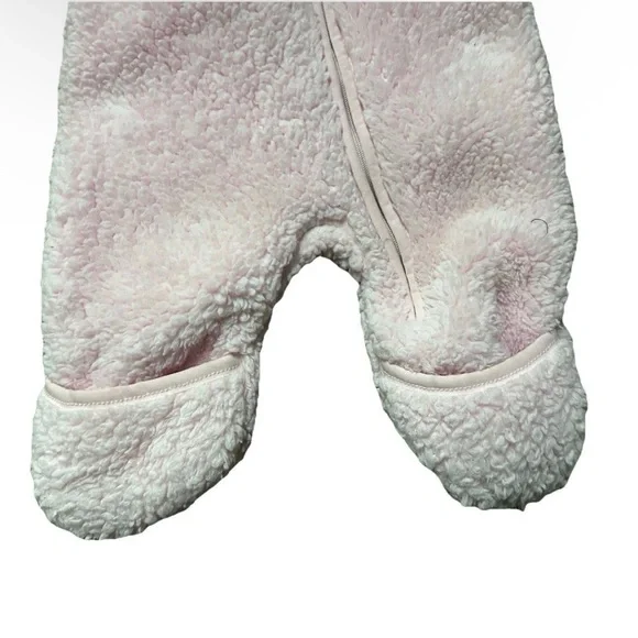 Baby Girl Nike Pink Sherpa Bunting Suit Size 0-3 Months - Picture 3 of 4